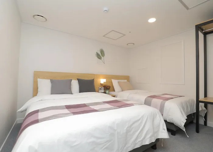 Line Myeongdong Hotel