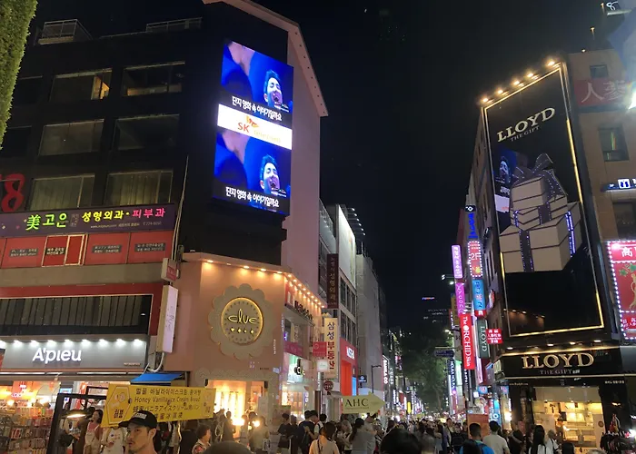 Line Myeongdong Hotel 3*