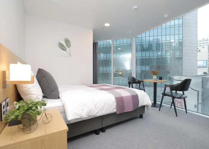 Hotel Line Myeongdong 3*