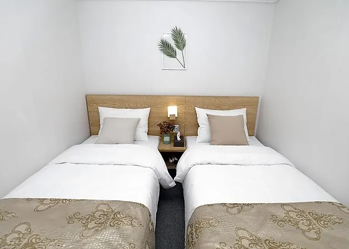 Hotel Line Myeongdong 3*